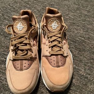 2017 Air Huarache 'Wheat'